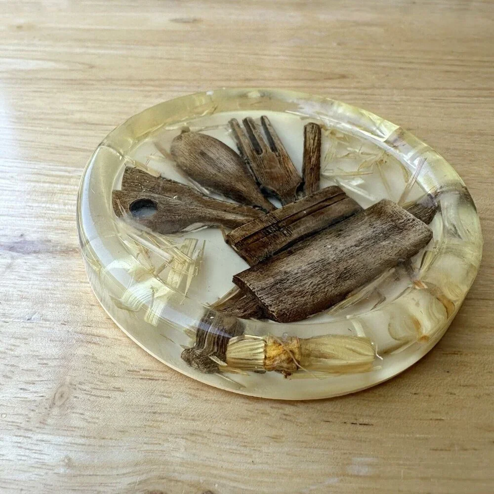 VTG Coasters 3.5 Inch Lucite Acrylic Resin Wooden Spoon Utensil Straw 2 Item Set